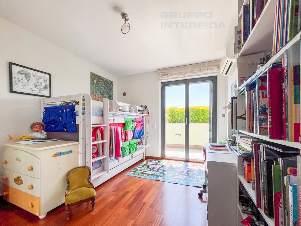 MODERNO ATTICO DUPLEX – foto 11 di 12