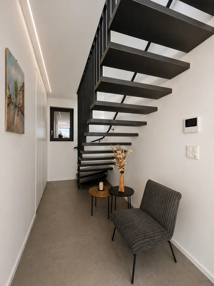 Elegante Casa Bifamiliare – Moderna, Silenziosa e con Vista sulle Montagne – Foto 13 von 23