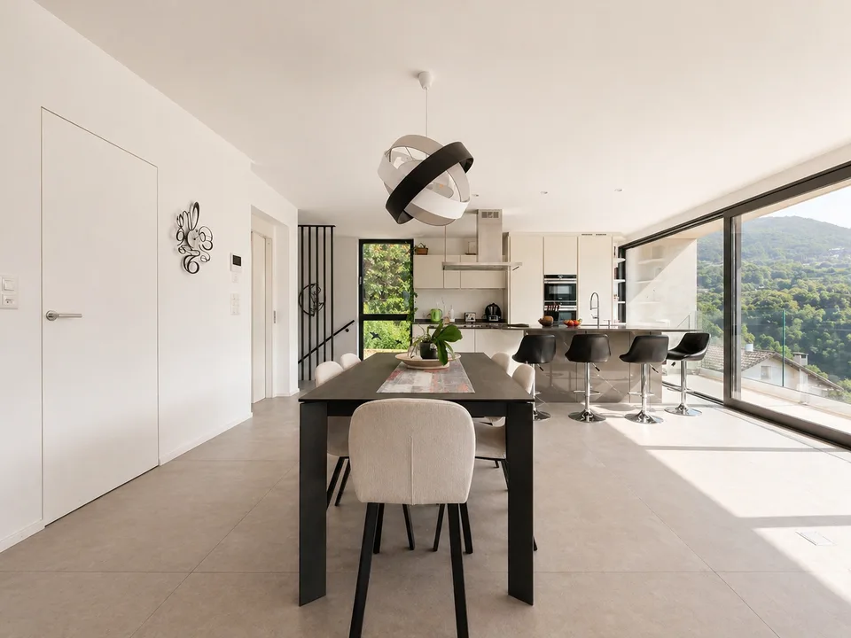 Elegante Casa Bifamiliare – Moderna, Silenziosa e con Vista sulle Montagne – Foto 15 von 23