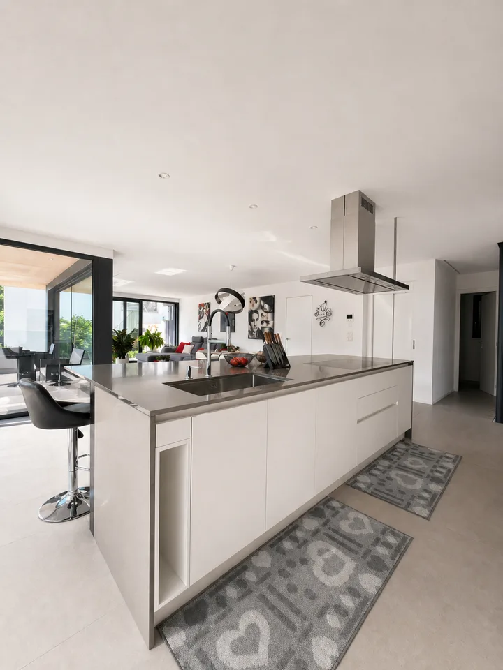 Elegante Casa Bifamiliare – Moderna, Silenziosa e con Vista sulle Montagne – Foto 10 von 23