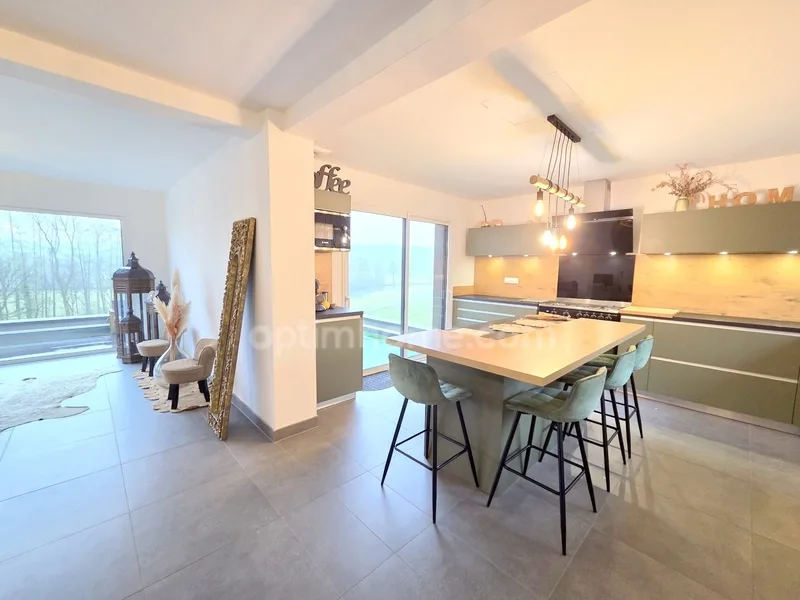 Neues Haus zum Verkauf!! 3 Schlafzimmer + ein Elternsuite im Erdgeschoss