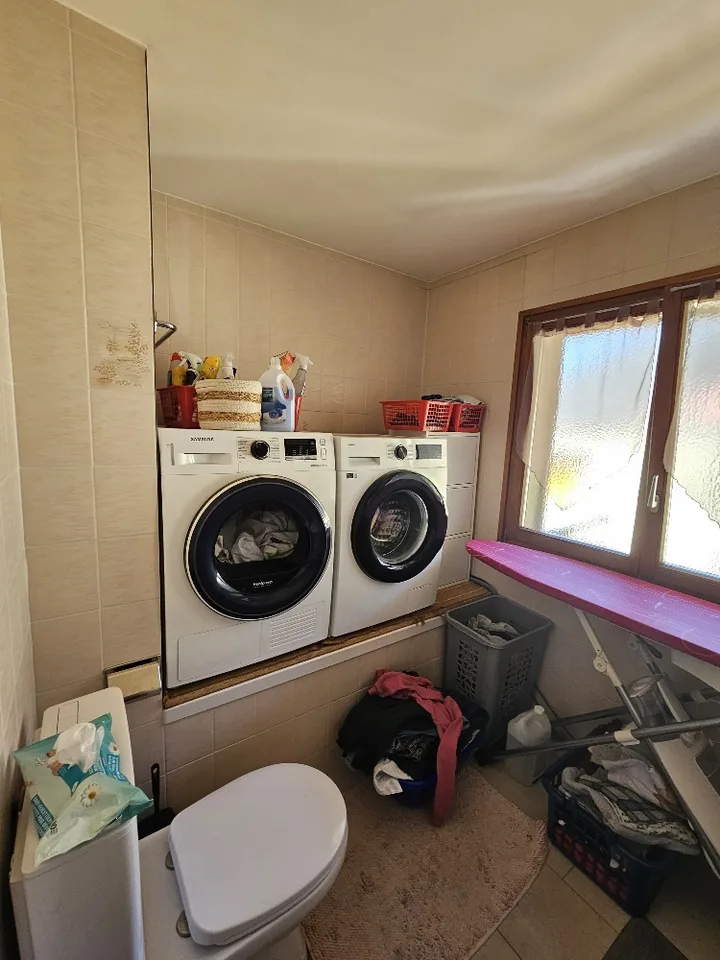 Belle opportunité ! À VENDRE, un bel appartement de 4 pièces 1/2, au centre du village, à Saxon ! – photo 14 sur 18