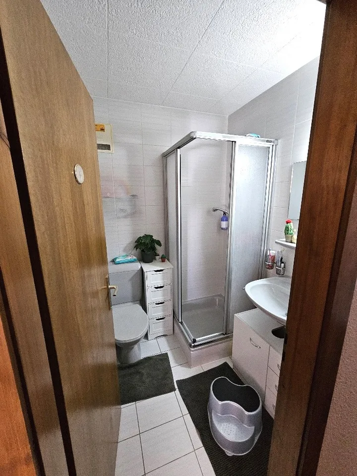 Belle opportunité ! À VENDRE, un bel appartement de 4 pièces 1/2, au centre du village, à Saxon ! – photo 12 sur 18