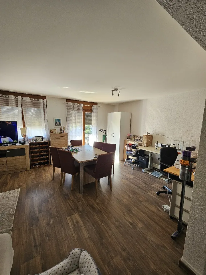 Belle opportunité ! À VENDRE, un bel appartement de 4 pièces 1/2, au centre du village, à Saxon ! – photo 6 sur 18