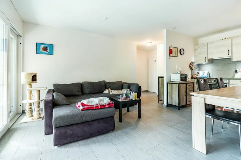 Helles 2.5-Zimmer-Wohnung mit geräumiger Loggia in bevorzugter Umgebung