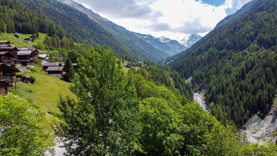 Splendide parcelle à bâtir