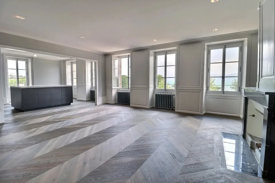 Charaktervolle Wohnung im Herzen von Rolle