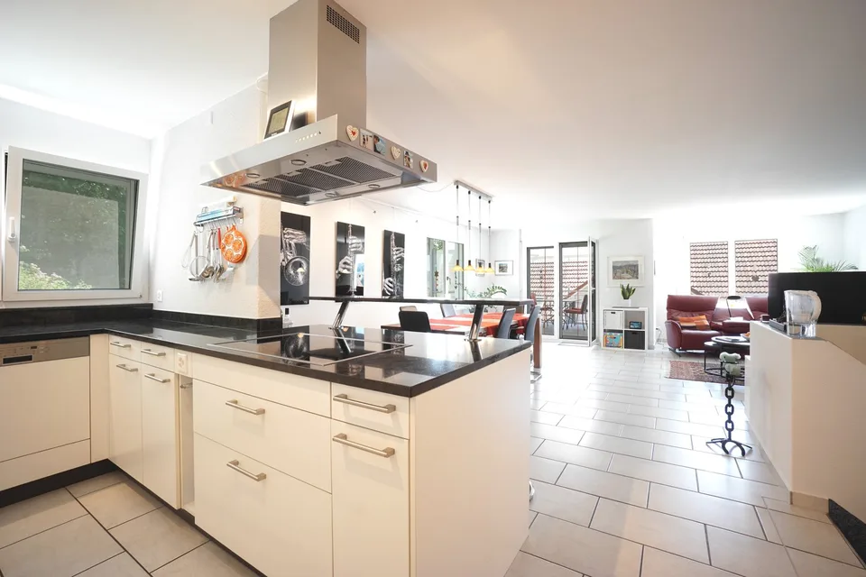 Gepflegte 4.5-Zimmer-Maisonettewohnung in attraktiver und steuergünstigen Gemeinde