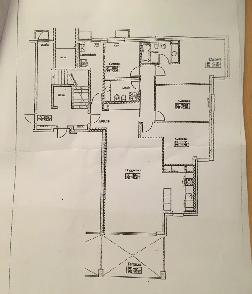 Melide elegantes und geräumiges 5,5-Zimmer-Wohnung – Foto 15 von 15