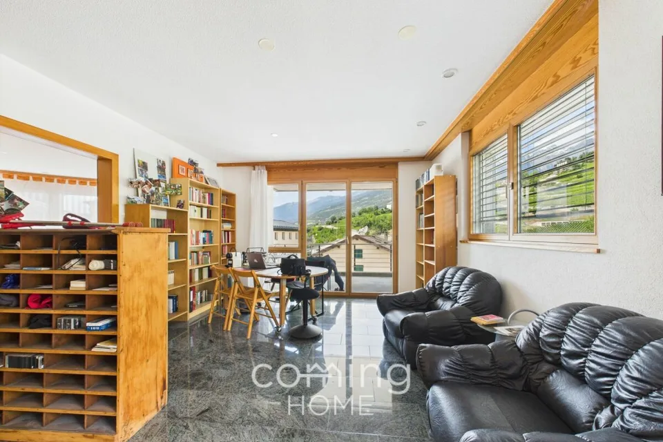 Vom Büro zum Zuhause - 3.5-Zimmer-Wohnung mit West-Südwest-Balkon in Susten