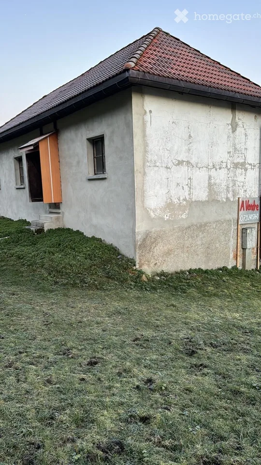 Casa da ristrutturare in vendita a La Brévine