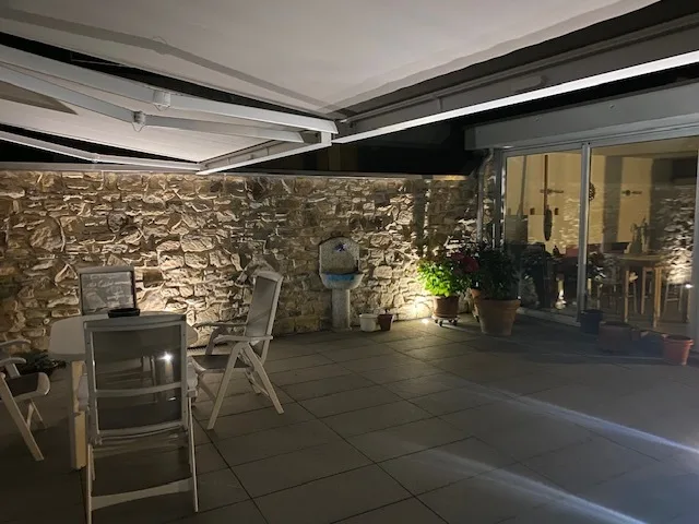 VILLA MODERNA CON BELLISSIMA VISTA LAGO DI 180 – photo 11 sur 13