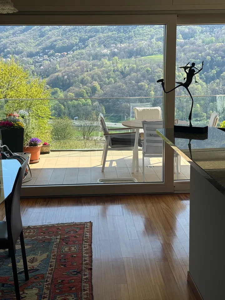 Montagnola, duplex con vista panoramica