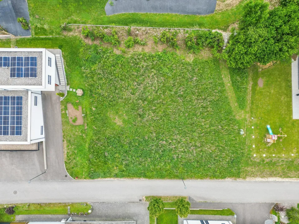 Terrain à bâtir dans un quartier résidentiel de Chevenez – photo 9 sur 12