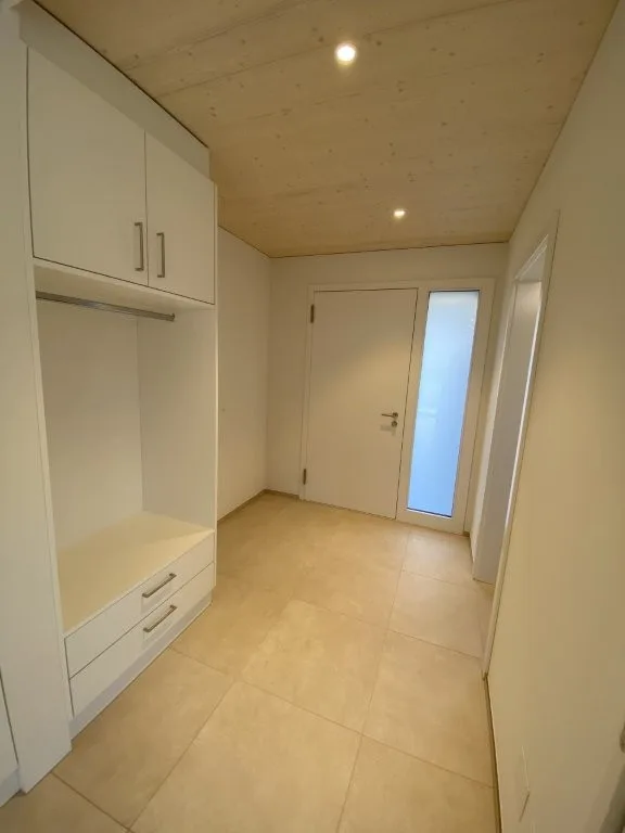 Reserviert Neu Erstbezug 5.5 Einfamilenhaus mit Garten rund ums Haus – Foto 9 von 16