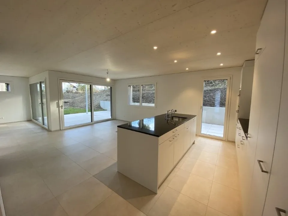 Reserviert Neu Erstbezug 5.5 Einfamilenhaus mit Garten rund ums Haus – Foto 6 von 16