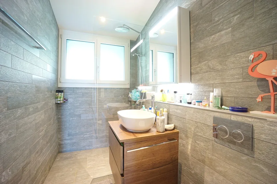 High-quality 6.5-room single-family house with modern expansion in top location – photo 10 of 25