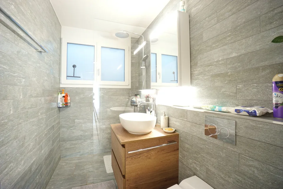 High-quality 6.5-room single-family house with modern expansion in top location – photo 13 of 25