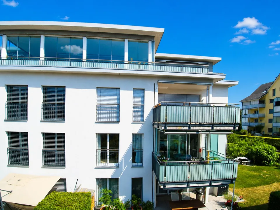 Moderne 3.5-Zimmerwohnung mit grossem Balkon nach Süden