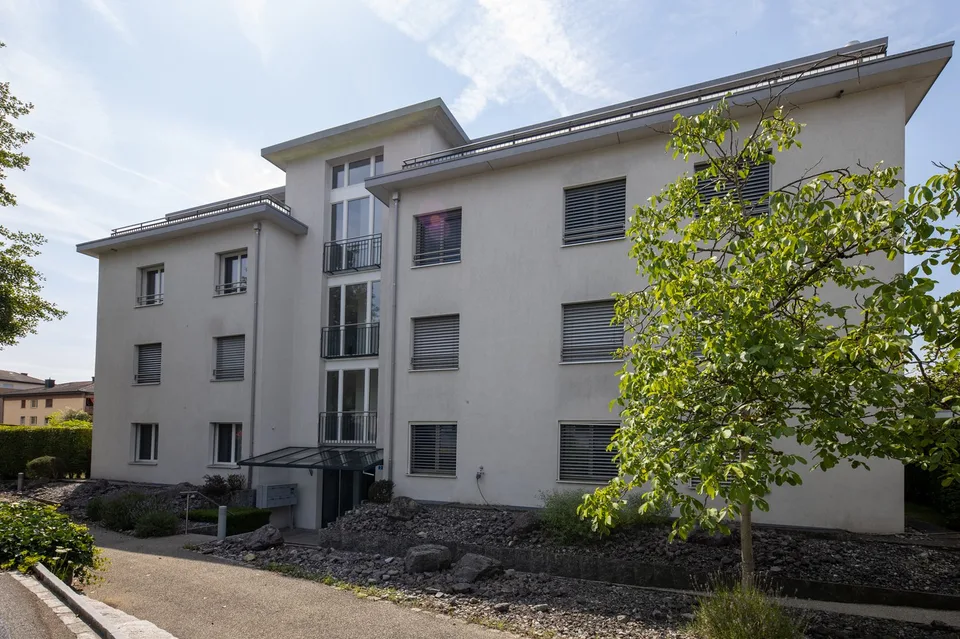 Appartamento moderno 3.5 locali con ampio balcone a sud – foto 12 di 12