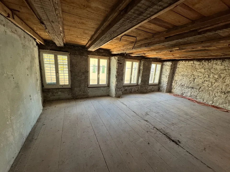 Casa multifamiliare affascinante con vista sul lago a Schmerikon – foto 11 di 30