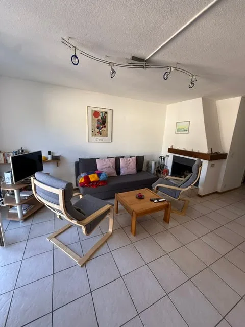 Gemütliche 2-Zimmer-Wohnung mit Balkon und Bergblick in Ponte Capriasca