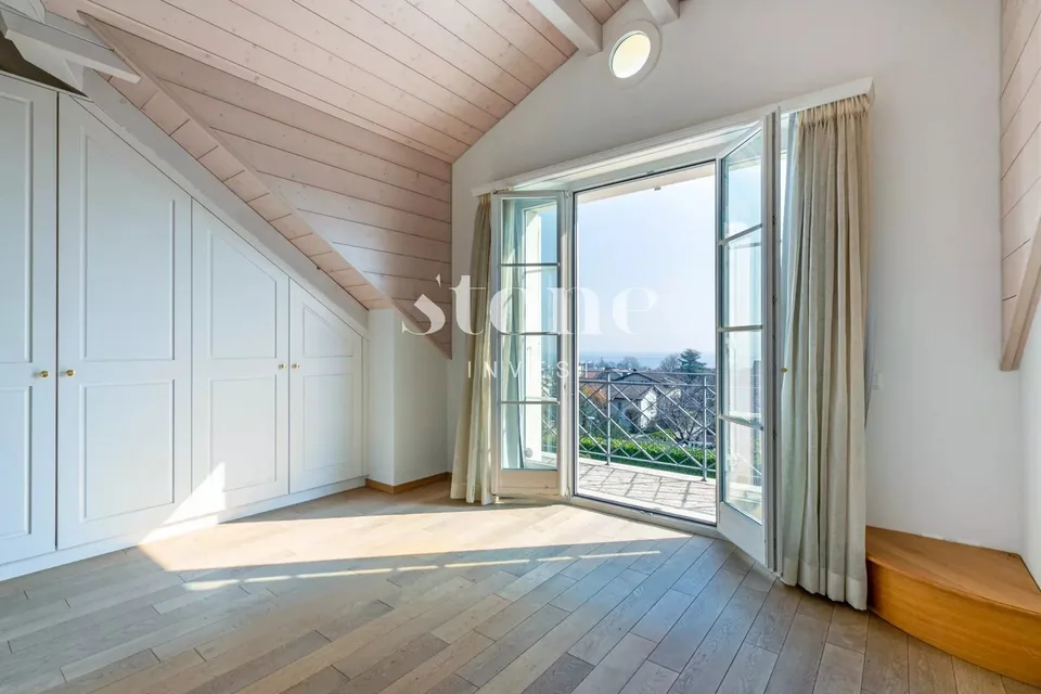 12 Zimmer Einfamilienhaus in Mont-sur-Rolle – Foto 21 von 27