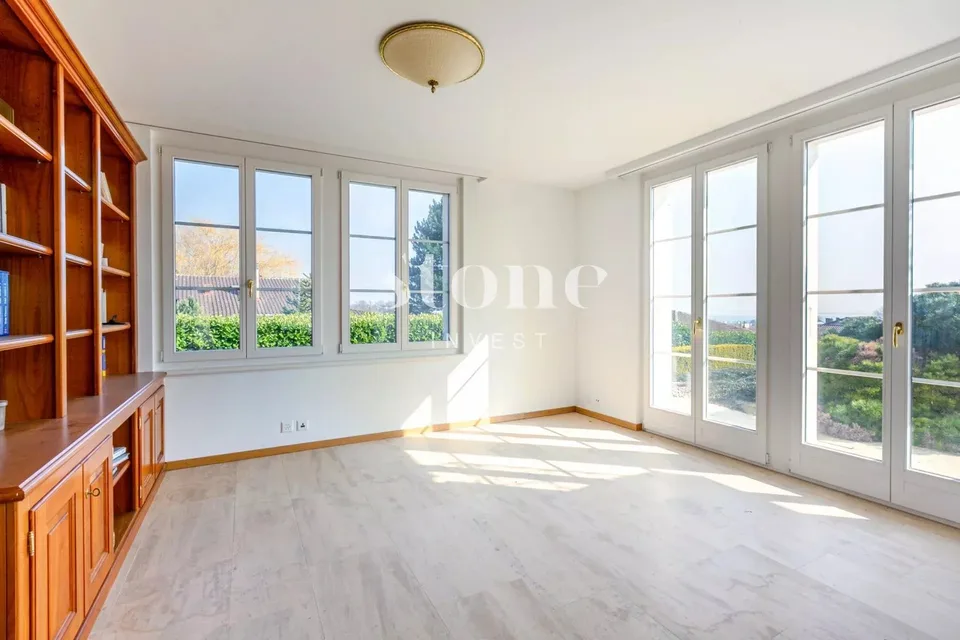 Spacieuse villa de maître avec vue sur le lac et SPA privatif