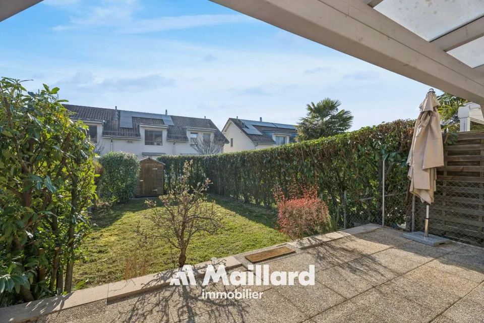 Reihenhaus-Villa mit 4.5 Zimmern