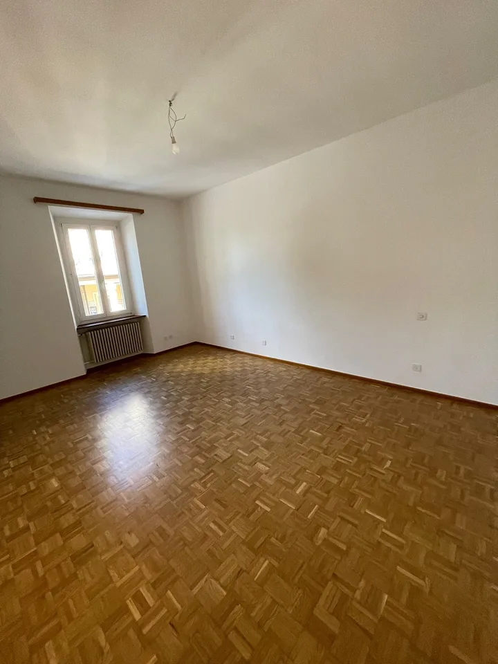 Appartamento in zona centrale e strategica – Foto 10 von 13