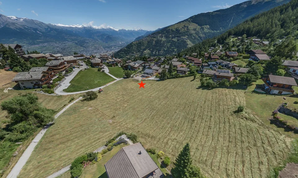 Wunderschönes Baugrundstück mit Panoramablick auf die Berge in Nendaz