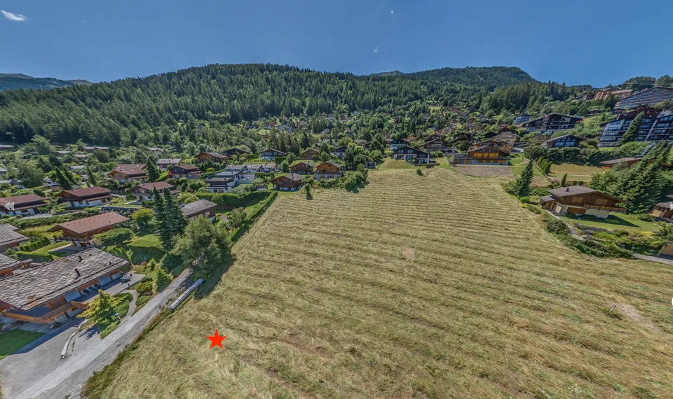Magnifique terrain constructible avec vue panoramique sur les montagnes à Nendaz