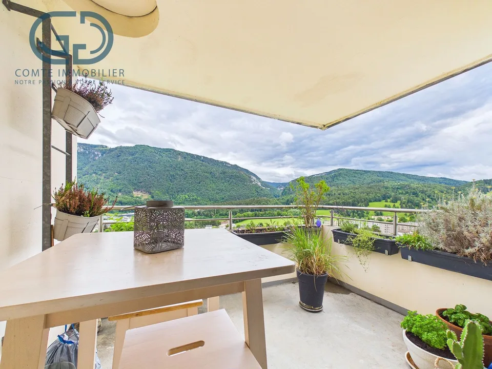 Renovated 3.5-room apartment