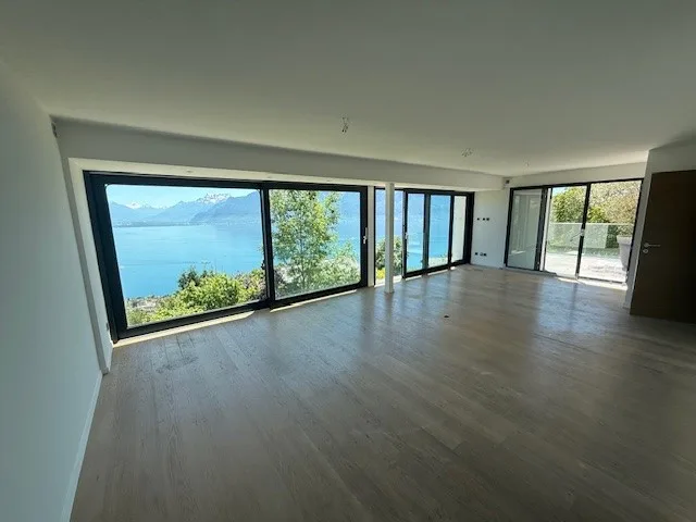 Villa mit Pool und Panoramablick – Foto 11 von 17