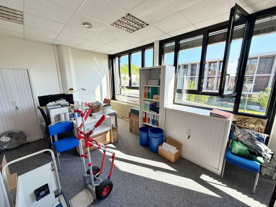 Büro_lokale_Kommerziale_Mies – Foto 19 von 24