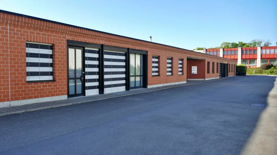 Büro_Lokal_Gewerbe_Mies