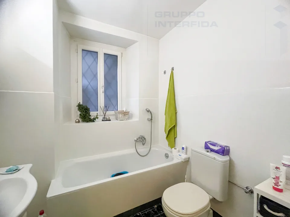 Haus mit zwei Wohnungen – Foto 6 von 13