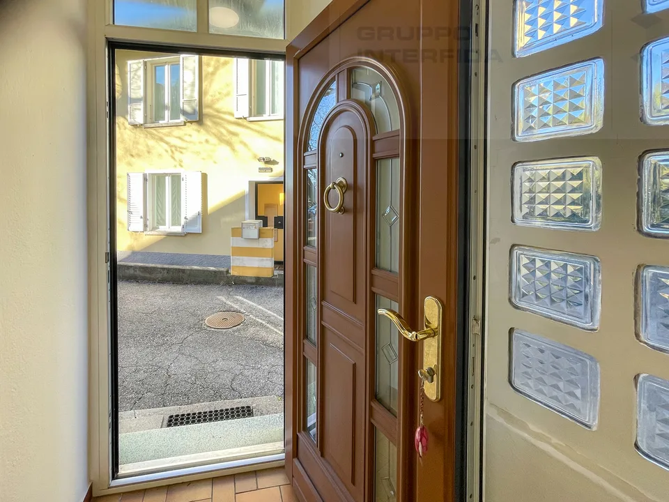 Haus mit zwei Wohnungen – Foto 12 von 13