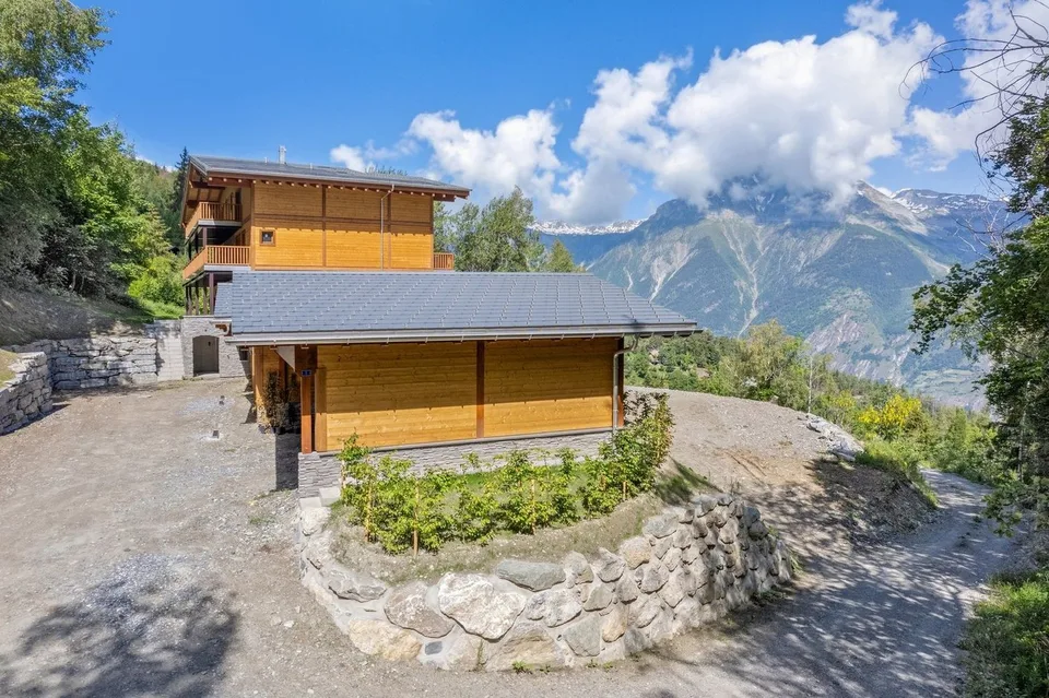 Bel duplex nuovo di alta qualità