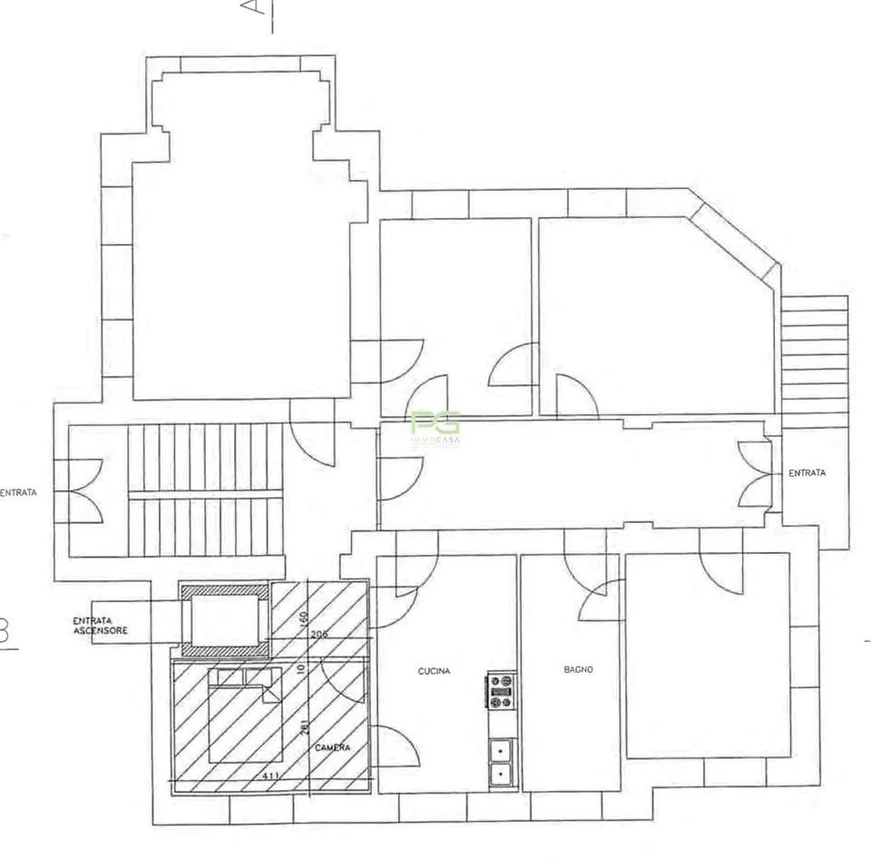 Villa di 2 appartamenti con piscina e dependance – foto 12 di 13