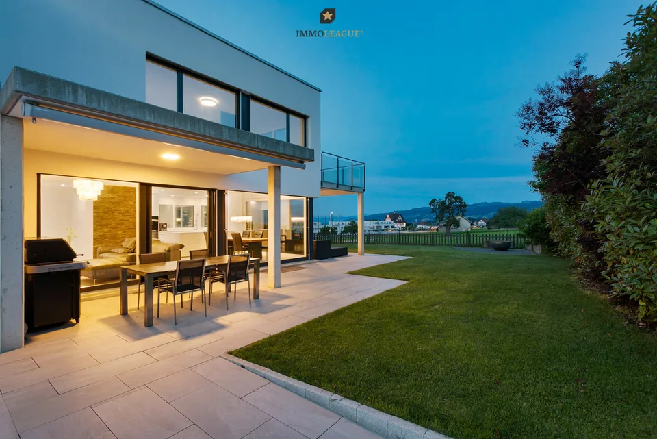 Moderne Eleganz in Toplage mit See- und Säntissicht