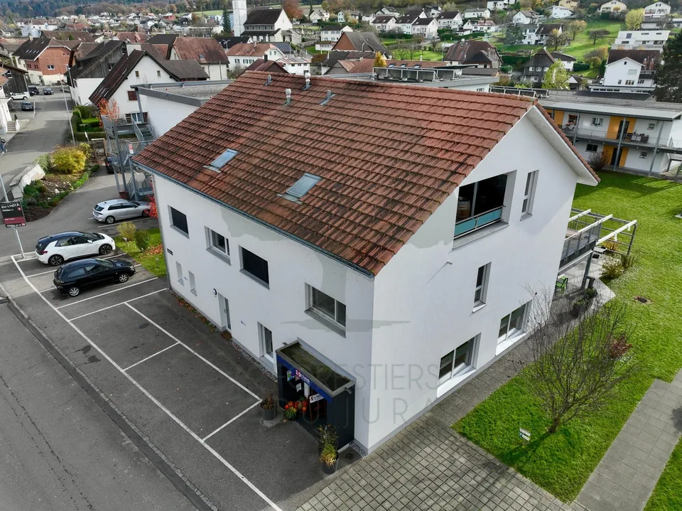 Prächtige 4.5-Zimmer-Minergie-Wohnung mit Terrasse