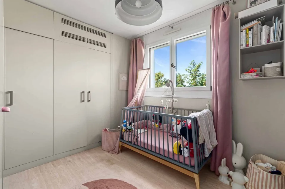 Duplex con balcone e terrazza sul tetto – foto 9 di 10