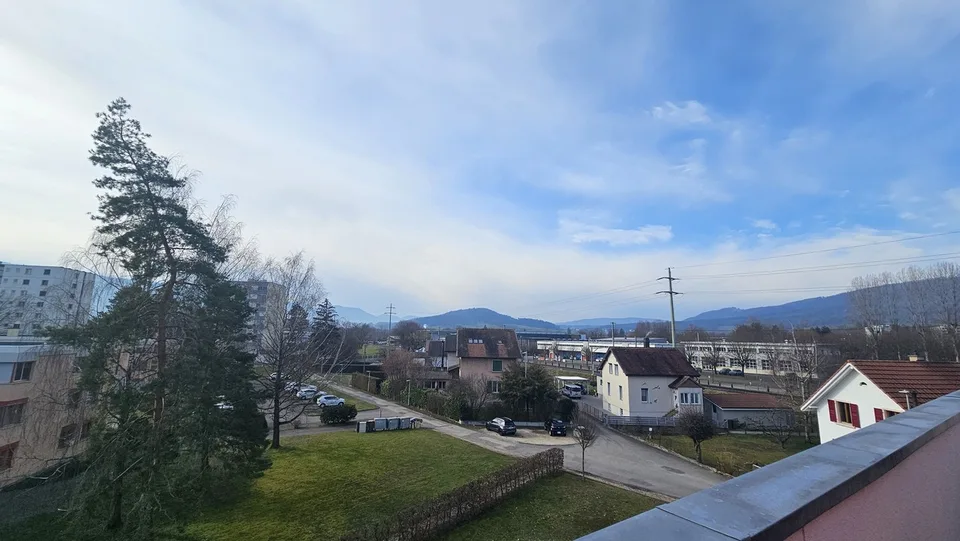 Wohnen auf dem Gipfel: Dachgeschoss mit 140 m² und Terrasse von 128 m²