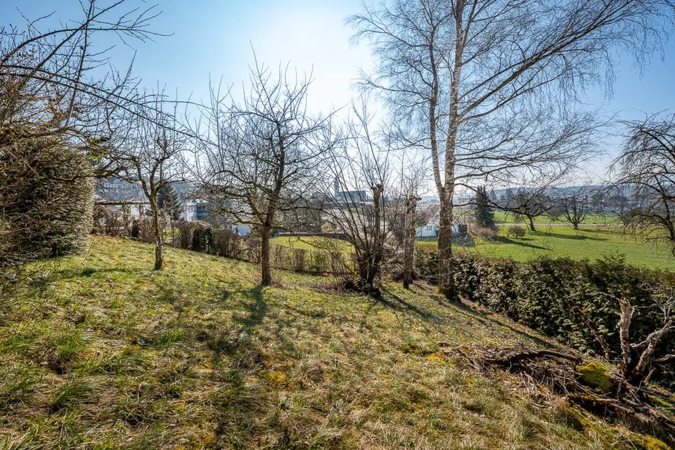 *RI_SERVATO* Ottimo terreno edificabile in una posizione soleggiata