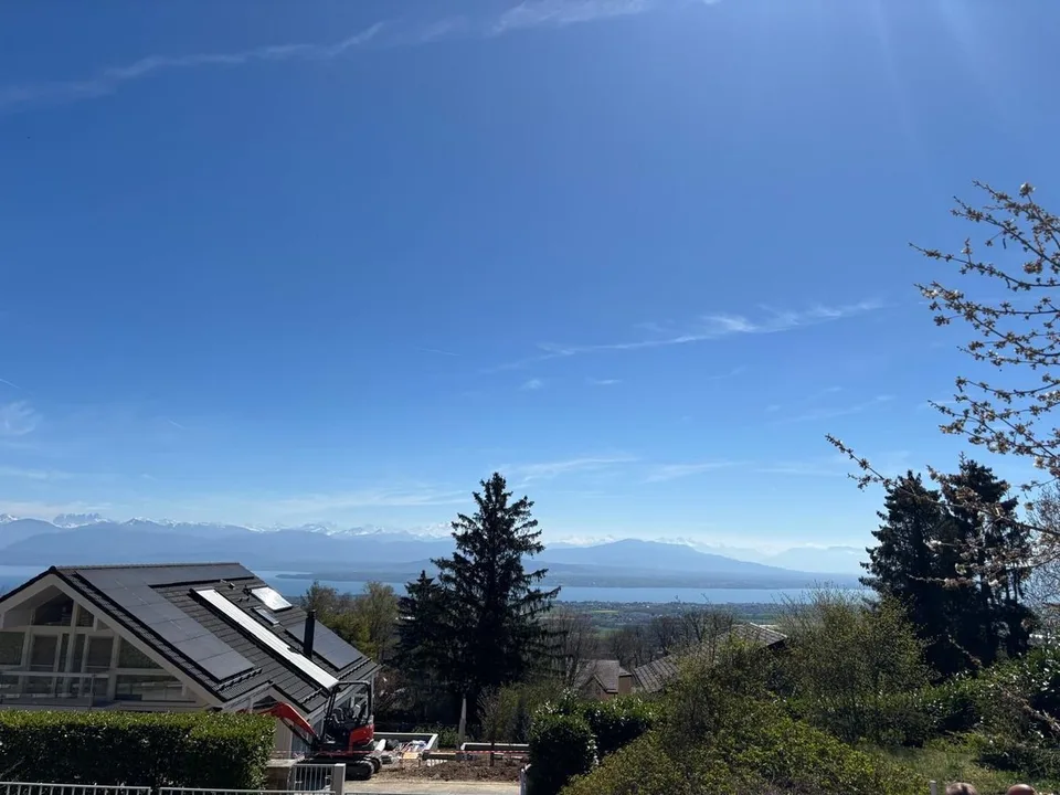 Luce e volumi - Una villa eccezionale affacciata sul Lago di Ginevra