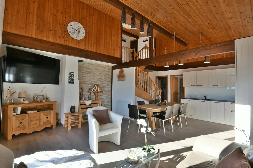 Magnifico duplex di 6.5 locali, ristrutturato, molto ben situato a Mayens-de-Chamoson - Ovronnaz/VS