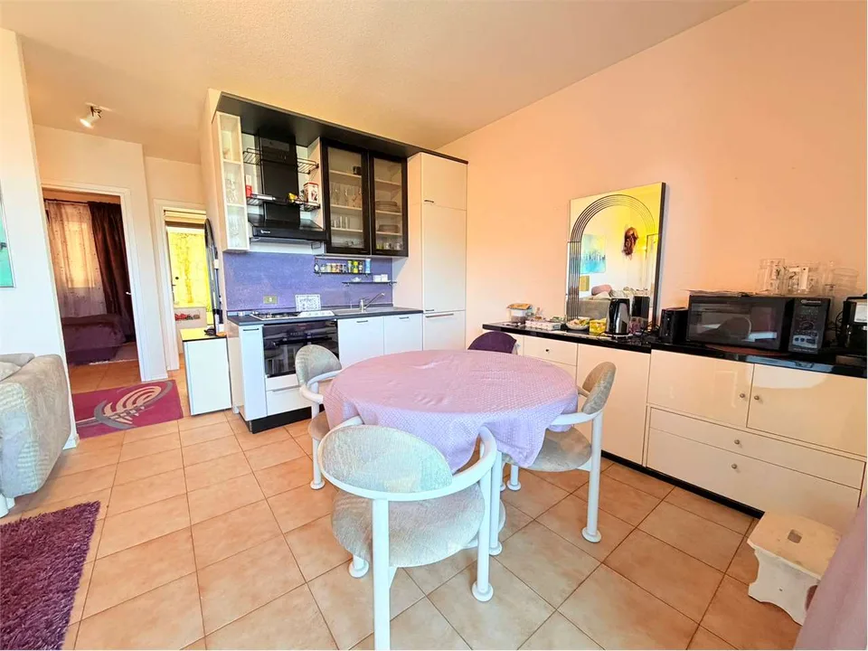 Schönes renoviertes Apartment in einer ruhigen Lage mit