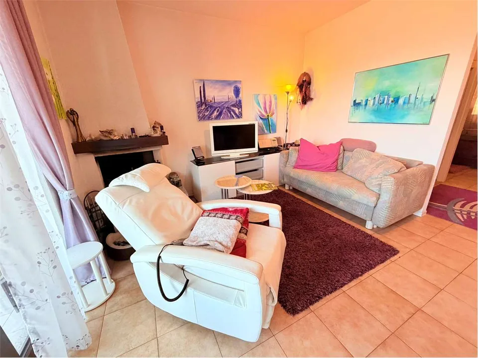 Schönes renoviertes Apartment in einer ruhigen Lage mit