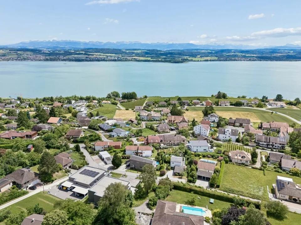 4.5-Zimmer-Terrassenwohnung mit See- und Bergsicht – Foto 13 von 13